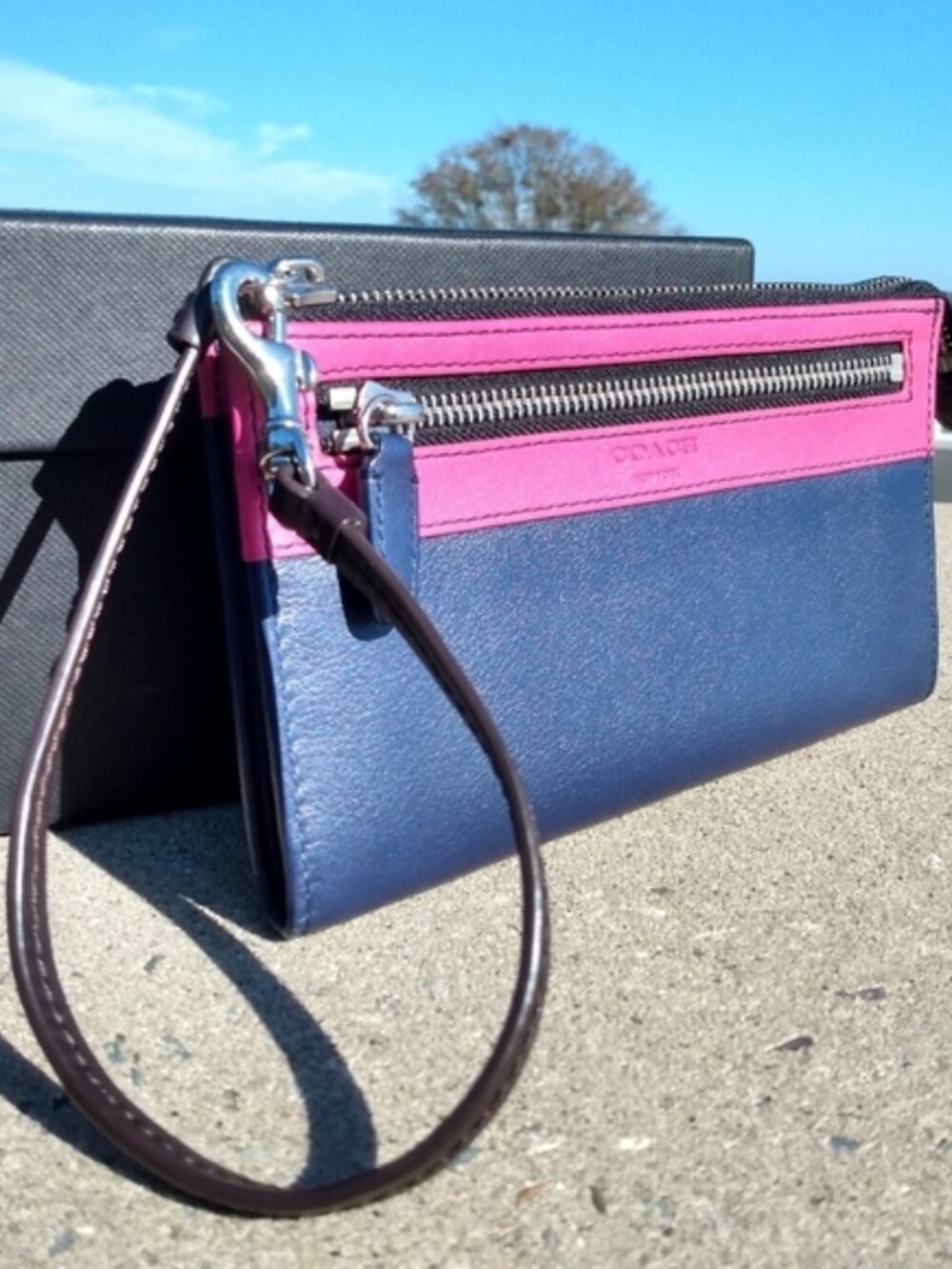 Coach Legacy Colorblock Zippy Wristlet Wallet, New - Picture 4 of 15